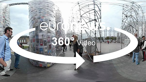 360-Grad-Video: Sie stehen mittendrin - im Parthenon der Bücher auf der Documenta 14 in Kassel 360-Grad-Video: Sie stehen mittendrin - im Parthenon der Bücher auf der Documenta 14 in Kassel