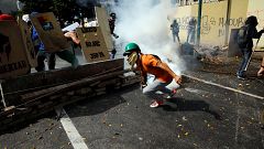 Venezuela-Krise: Straßenblockaden in Caracas