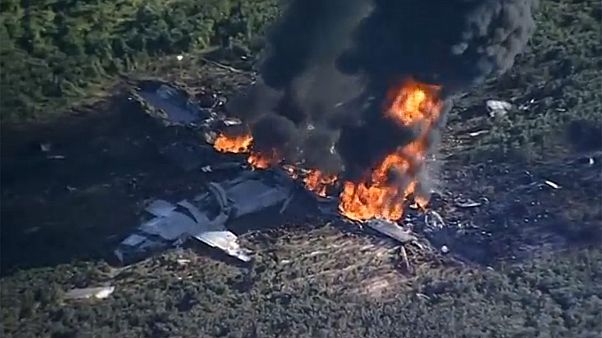 Mississippi: precipita aereo militare, 16 morti Mississippi: precipita aereo militare, 16 morti