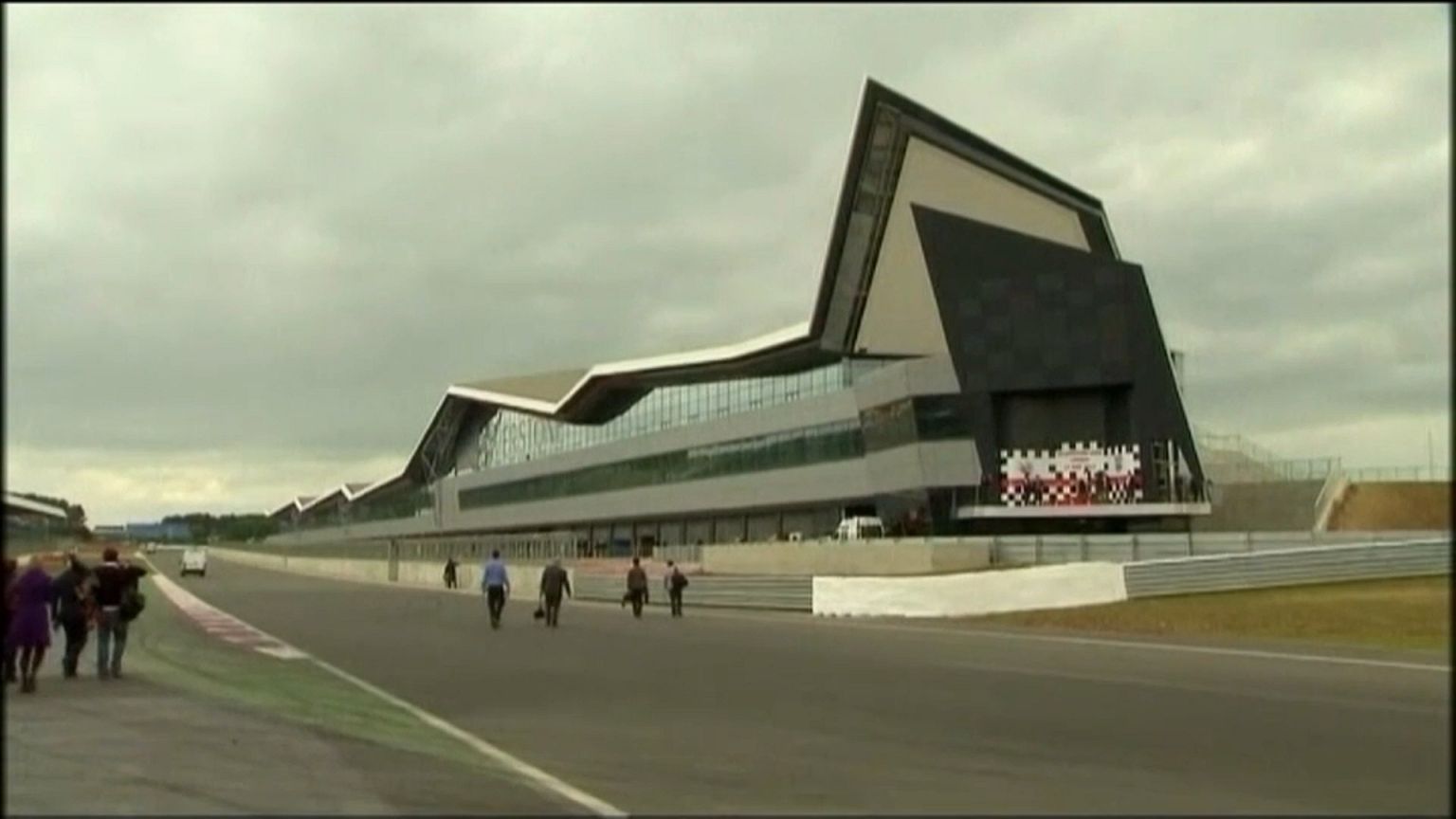 British Grand Prix in jeopardy as organisers say annual F1 race is not 'financially viable'