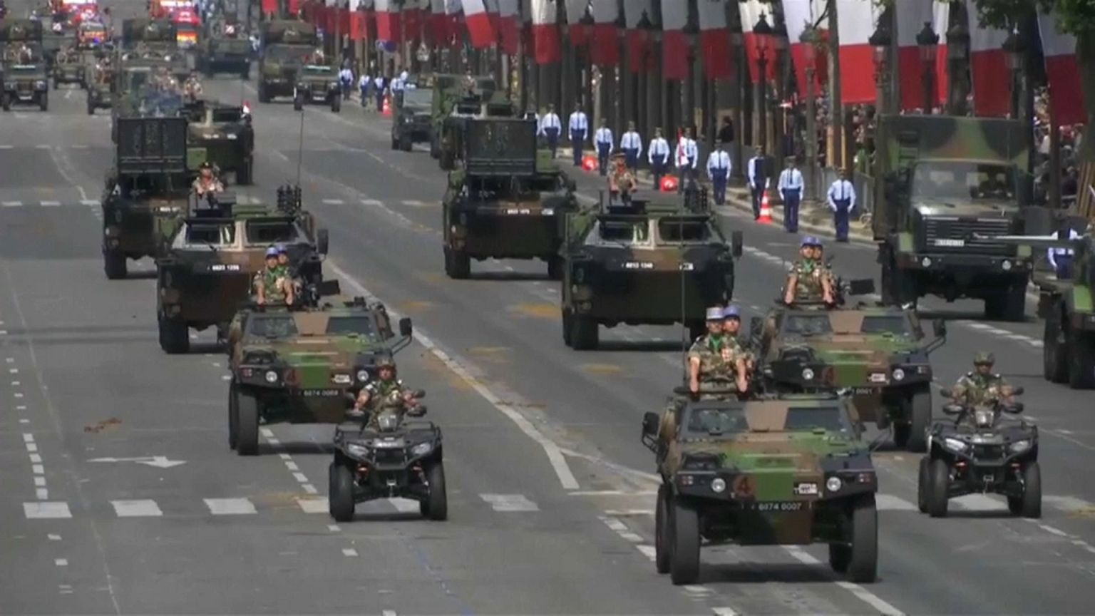 14 juillet : défilé sous haute sécurité, en présence de Trump
