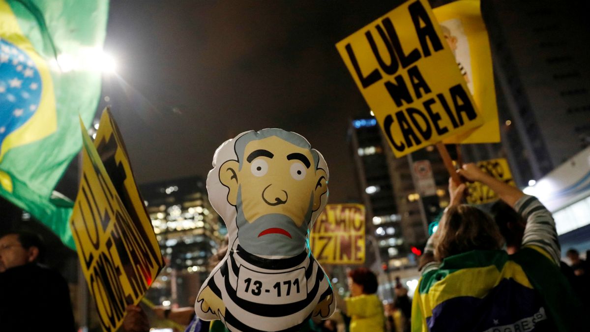 Alegria e indignação depois da condenação de Lula da Silva