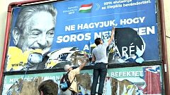 Leszedik a Soros-plakátokat