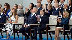 Трамп на военном параде в Париже