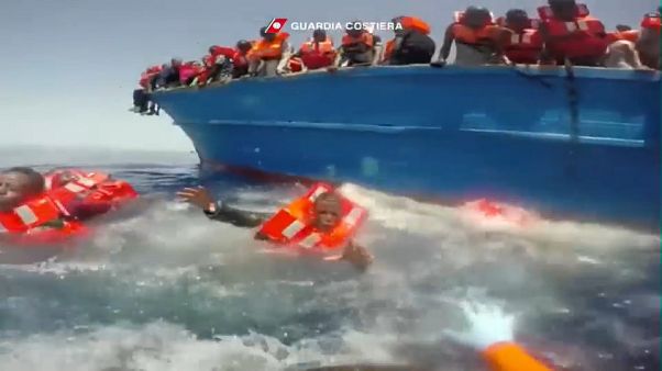 Migranti in arrivo in Italia: 7mila in 48 ore Migranti in arrivo in Italia: 7mila in 48 ore