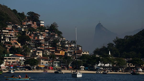 FMI prevê fim da recessão no Brasil FMI prevê fim da recessão no Brasil