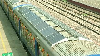 L'Inde lance son premier train solaire