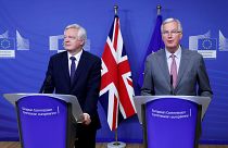 Reino Unido pide tiempo para el brexit
