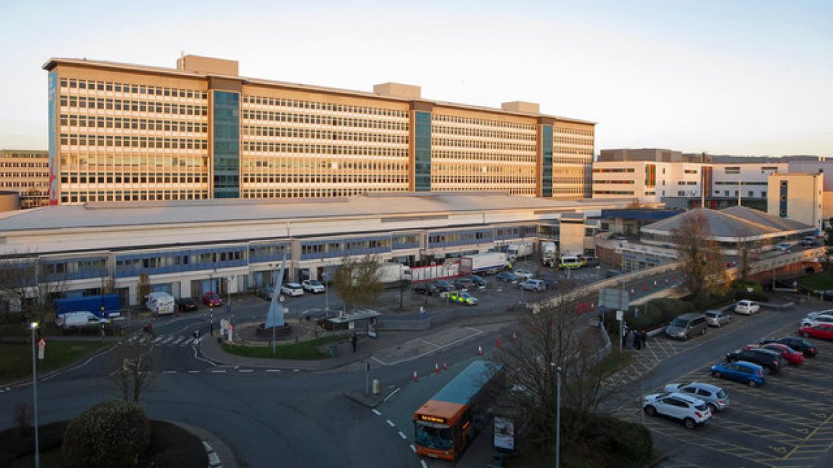 Welsh hospital staff fined 77K euros for unpaid parking tickets