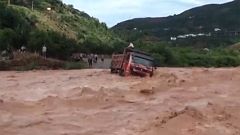 Κίνα: Αγωνιώδης επιχείρηση διάσωσης δύο ανδρών