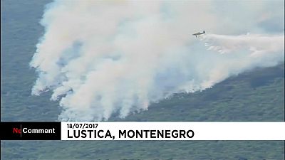 Lakott területeket is veszélyeztet a tűz Montenegróban