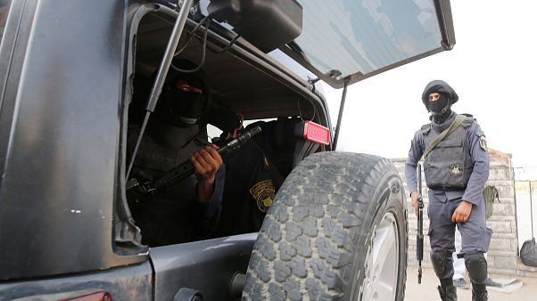 مقتل 3 عناصر من حركة "حسم " في تبادل لإطلاق النار مع الشرطة المصرية مقتل 3 عناصر من حركة "حسم " في تبادل لإطلاق النار مع الشرطة المصرية