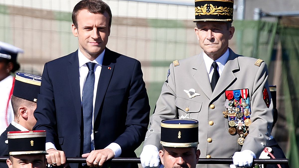 French army head quits after row with president