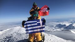 Αυτές ειναι οι πρώτες Ελληνίδες που πάτησαν την υψηλότερη κορυφή στην Αλάσκα