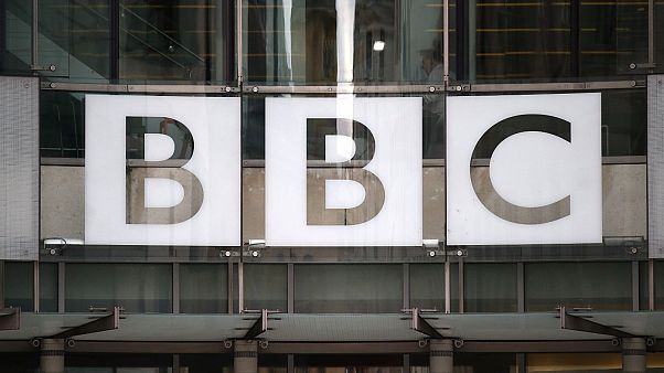 Disparidade de salários na BBC Disparidade de salários na BBC