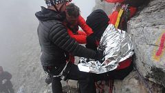 Απεγκλωβίστηκε σώος ο ορειβάτης στον Όλυμπο – Φωτογραφίες και βίντεο