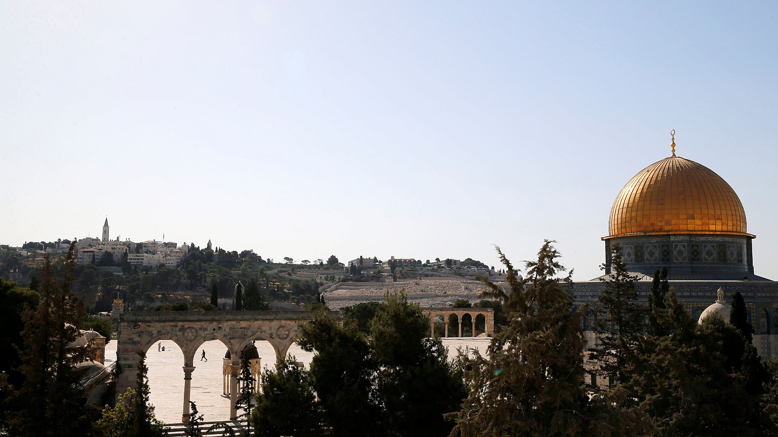 الكنيست يصادق على قانون يقضي بعدم تنازل إسرائيل عن القدس