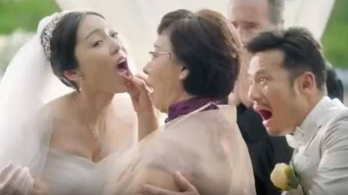 Internet-Aufschrei gegen AUDI: Schwiegermutter testet Braut - statt Auto