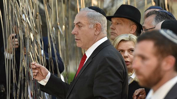 Netanyahu visita la Gran Sinagoga de Budapest Netanyahu visita la Gran Sinagoga de Budapest