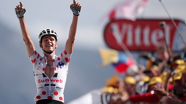 Tour de France, Barguil conquista l'Izoard. Aru perde terreno Tour de France, Barguil conquista l'Izoard. Aru perde terreno