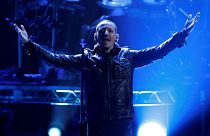 Linkin Park'ın solisti Chester Bennington hayatını kaybetti