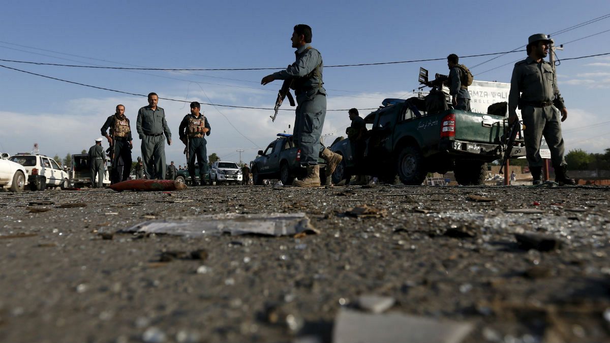 کشته شدن ۱۲ پلیس افغان در حمله هوایی "اشتباه" آمریکا