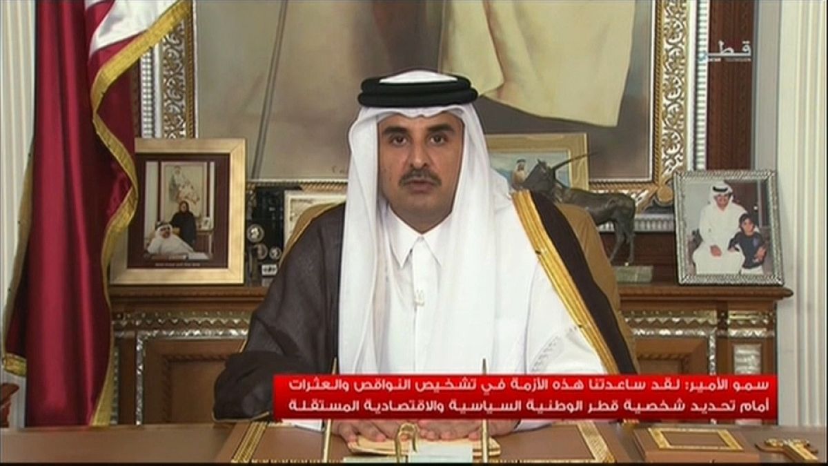 أمير قطر: سيادتنا خط أحمر ولا نقبل الإملاءات