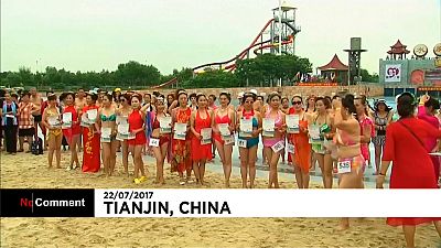 مسابقة أجمل لباس سباحة للمسنين في الصين