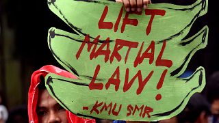 Parlamento das Filipinas prolonga lei marcial
