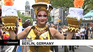 احتفال مثلي الجنس بإقرار زواجهم في برلين