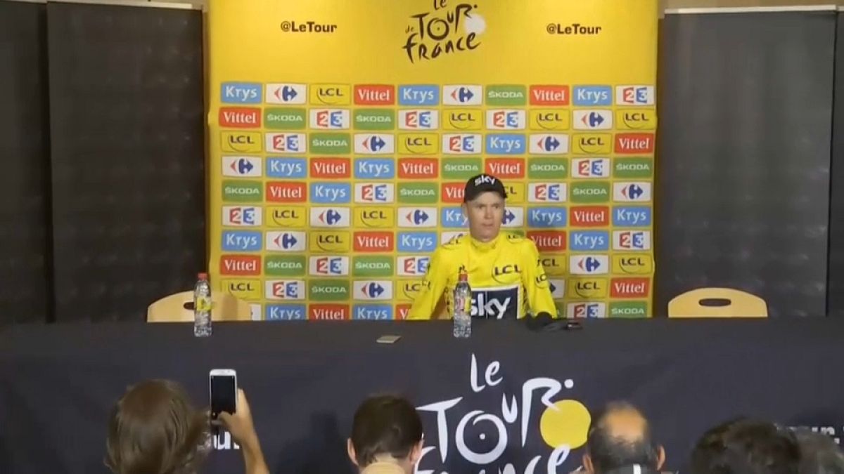 فروم يتصدر "تور دو فرانس"