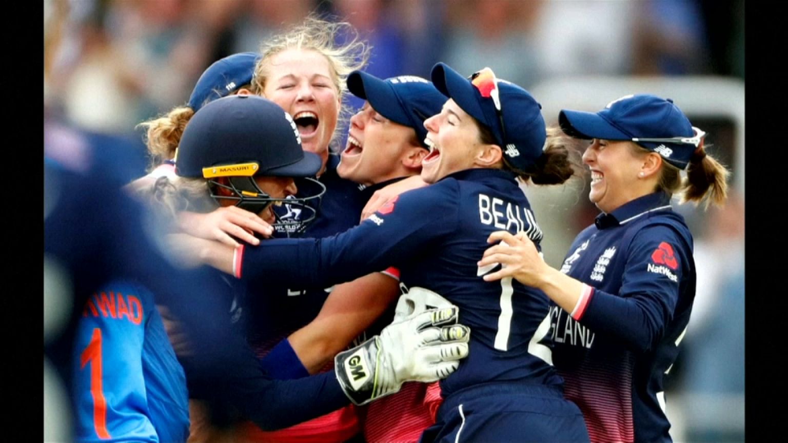 England's women cricketers queens of the cricketing world