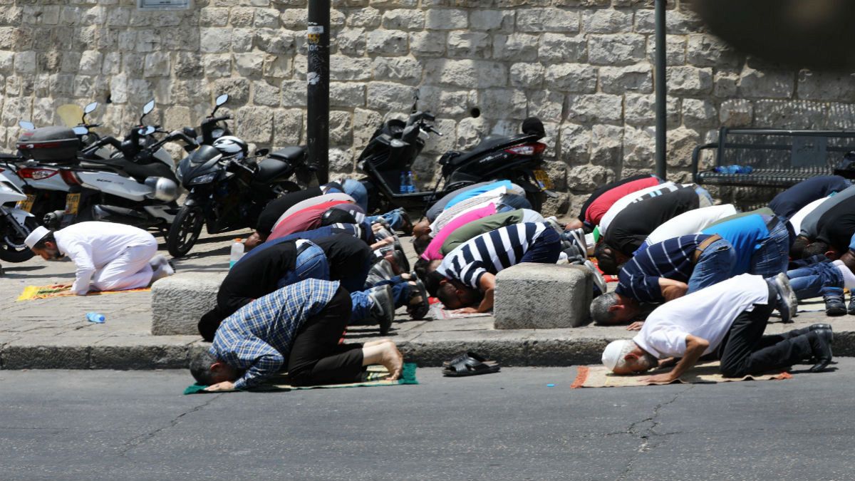 اسرائیل: دستگاههای فلزیاب مسجد الاقصی را برنمی داریم