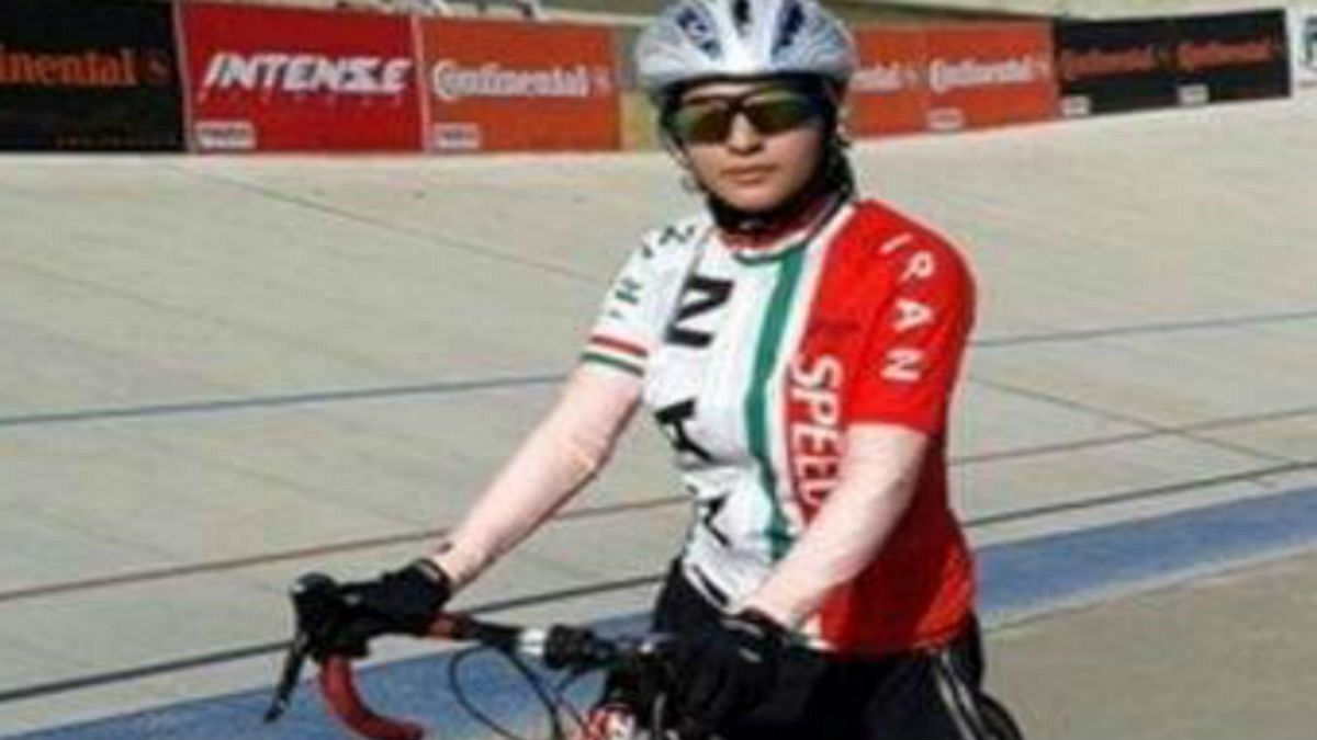 زینب ساسانیان دوچرخه سوار تیم ملی در اثر تصادف جان سپرد