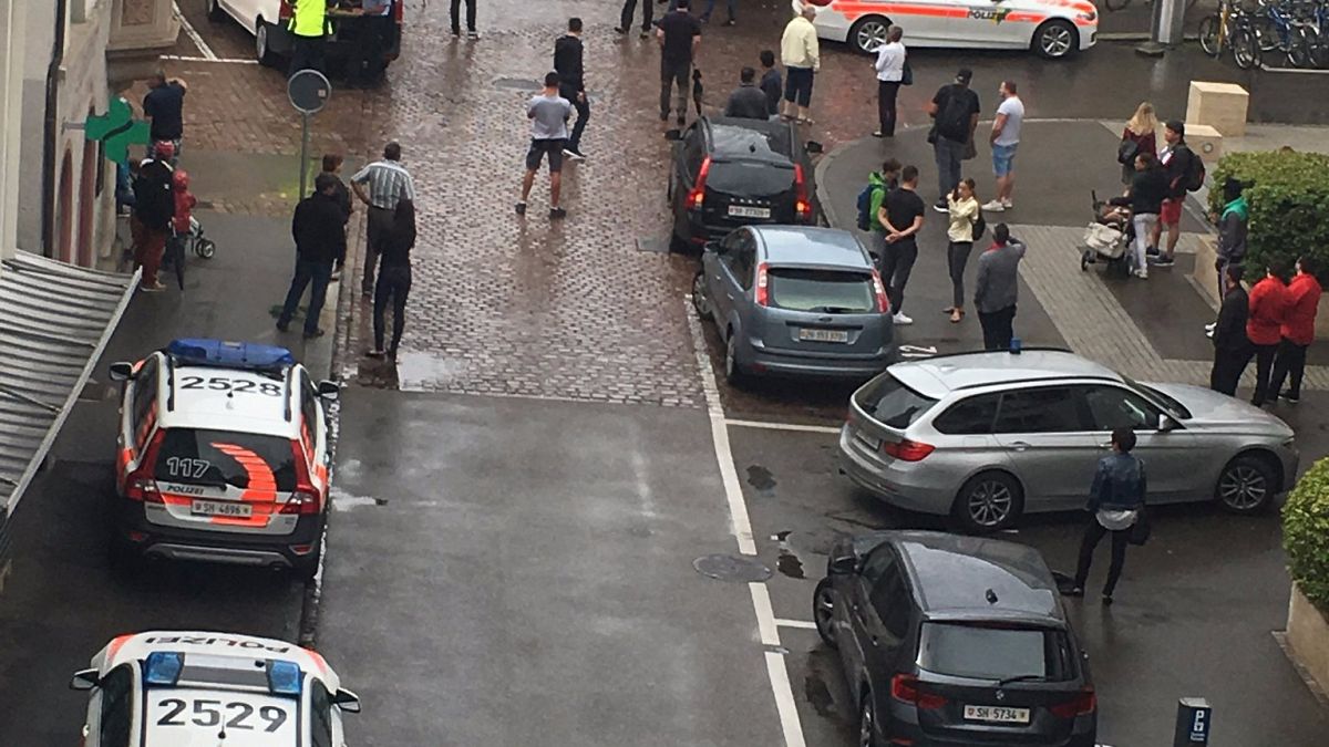 Schaffhausen: Angreifer mit Kettensäge verletzt mindestens 5 Menschen - 3 davon schwer