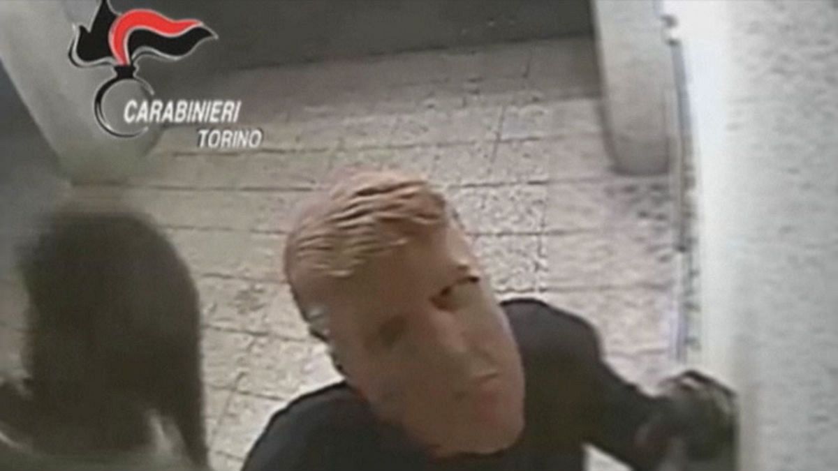 Watch: Trump masks used in Italian cashpoint robbery