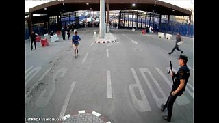 Un hombre hiere a un policía con un cuchillo en Melilla