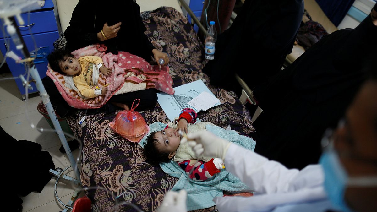 Yemen: l'epidemia di colera è lontana dalla fine, secondo OMS potrebbe peggiorare