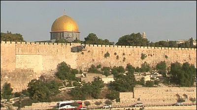 Palestinians reject new al-Aqsa security measures