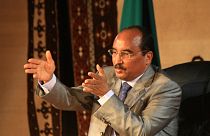 نواكشوط: إصابة متظاهرين معارضين لتعديل الدستور