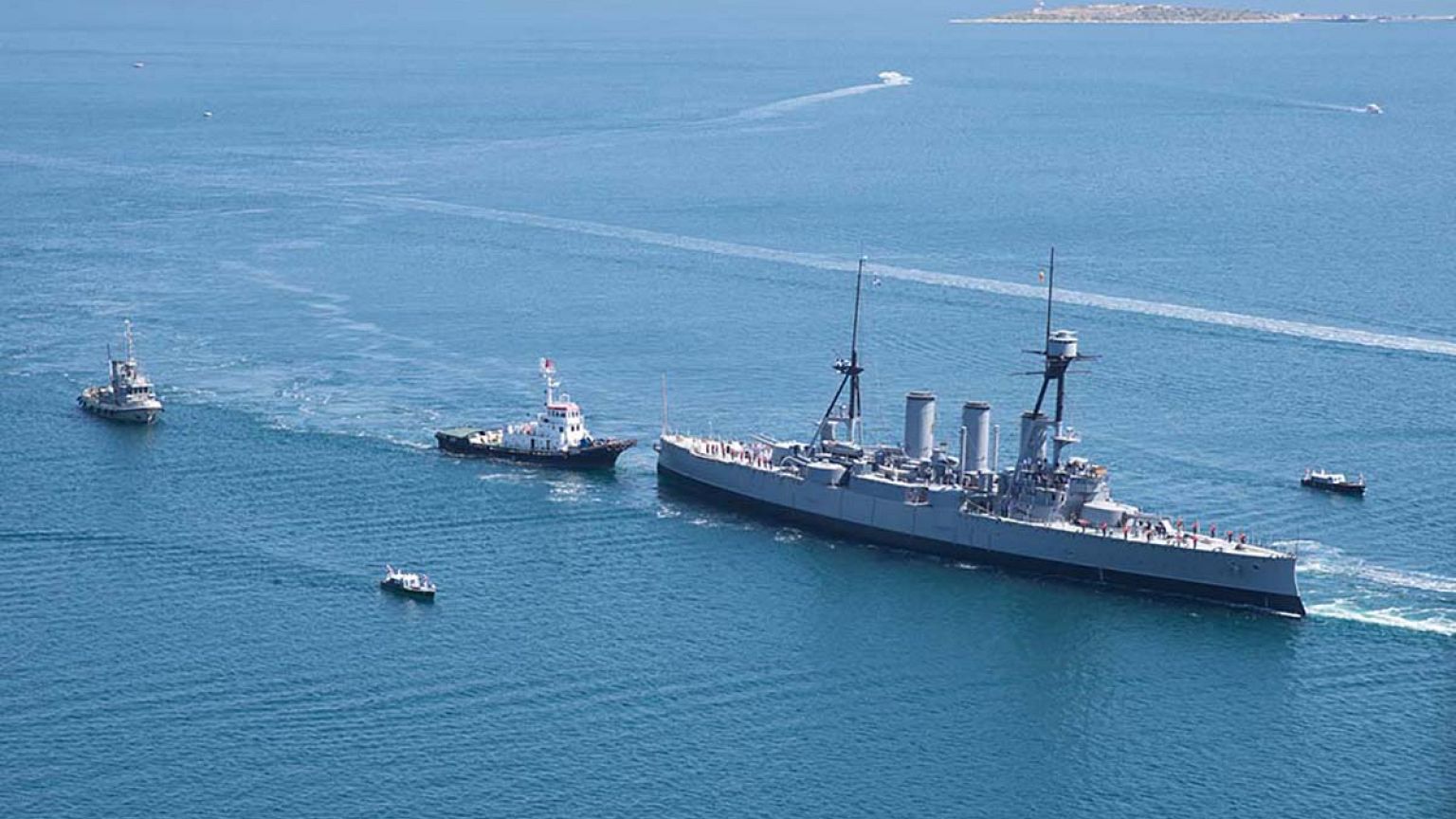 Το θρυλικό θωρηκτό Γ.Αβέρωφ επέστρεψε στη βάση του! ΦΩΤΟ-ΒΙΝΤΕΟ