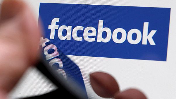 Facebook: Αύξηση 50% στις διαφημίσεις μέσω κινητών συσκευών Facebook: Αύξηση 50% στις διαφημίσεις μέσω κινητών συσκευών