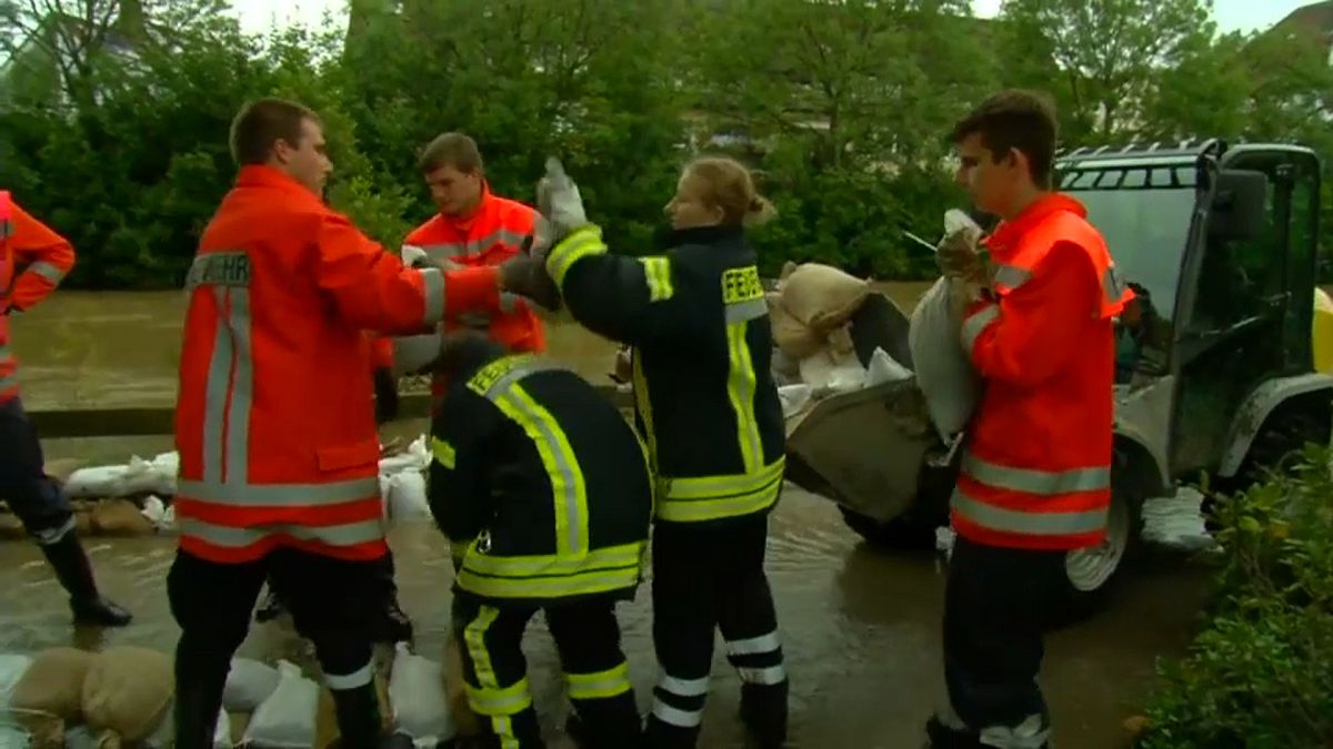 Hochwasser in Deutschland: Lage entspannt sich