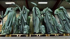 Image: Statues that around Notre Dame were recently removed for restoration