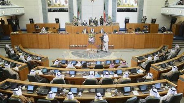 Governo do Koweit fecha televisão xiita privada Governo do Koweit fecha televisão xiita privada