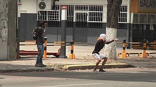 La oposición venezolana llama a la toma del país tras la prohibición a manifestarse