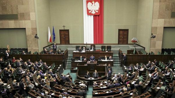 Bruxelas lança procedimento contra a Polónia Bruxelas lança procedimento contra a Polónia