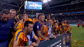 Et pendant le "Clasico", les rumeurs sur le départ de Neymar continuent...