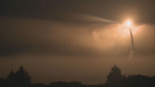 Corea del Nord: bombardieri Usa sorvolano la penisola coreana Corea del Nord: bombardieri Usa sorvolano la penisola coreana