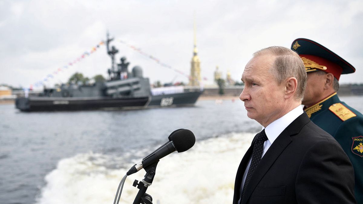 Ο Πούτιν και  η «Ημέρα του Ναυτικού» - ΒΙΝΤΕΟ